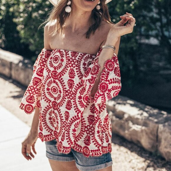 CHICWISH RED AND WHITE OFF THE SHOULDER TOP (SIZE *SMALL*) - Picture 4 of 7